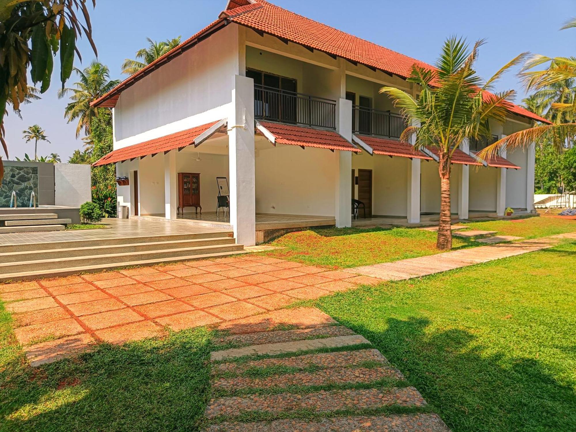 Palmgrove Lake Resort Alappuzha Zewnętrze zdjęcie